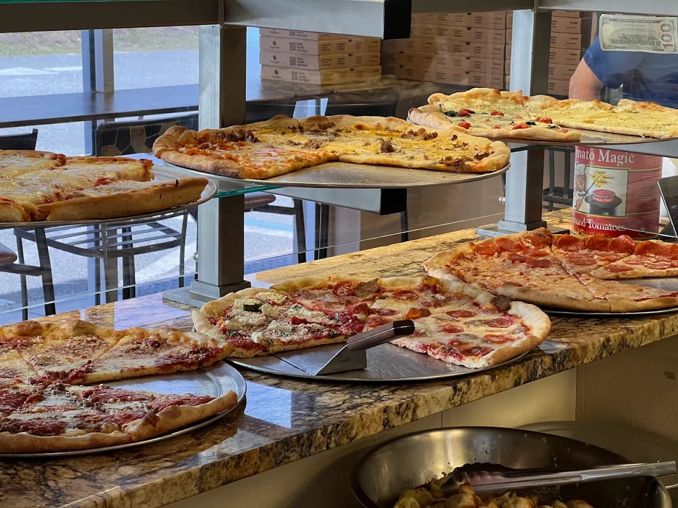 Discover the Best Pizza in Cheval